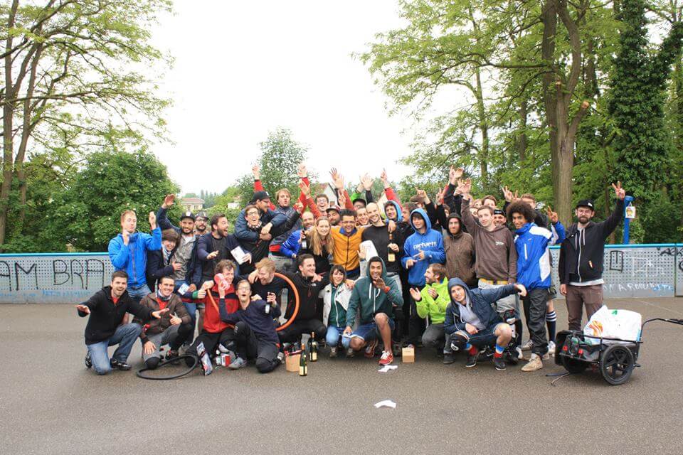 group photo from previous tournament